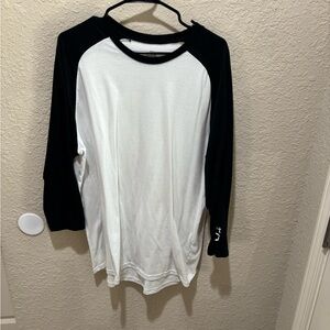 Under Armour Men’s 3/4 sleeve